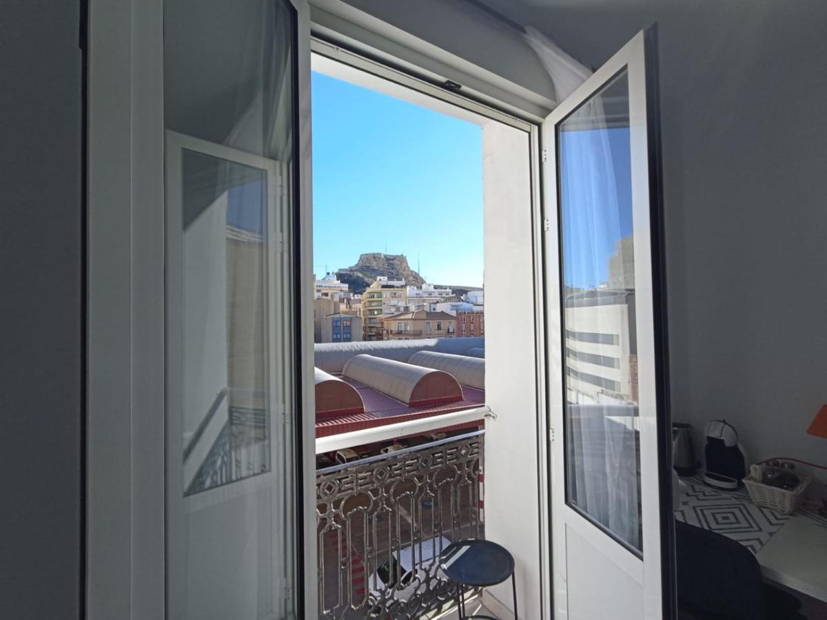 Room With Private Bathroom And Balcony Nearby The Mercado Central, Center And Beach Alicante Bagian luar foto